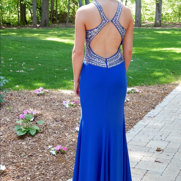 Formal/Prom Dress - Picture 2 of 4